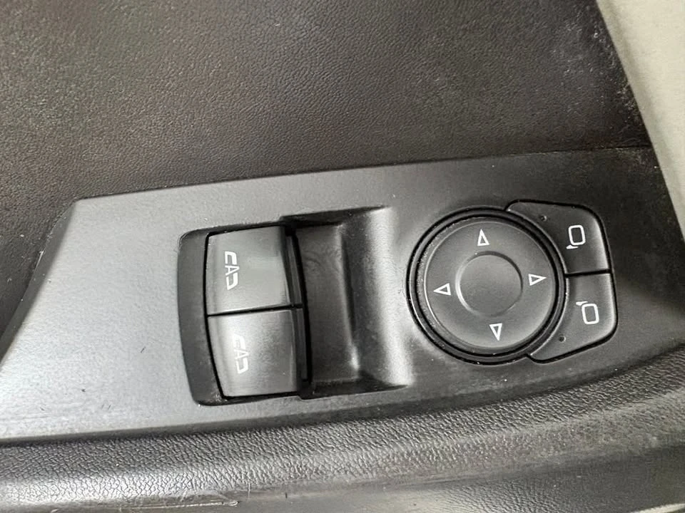 2018 Chevrolet Camaro 6th Gen - Image 14 of 20