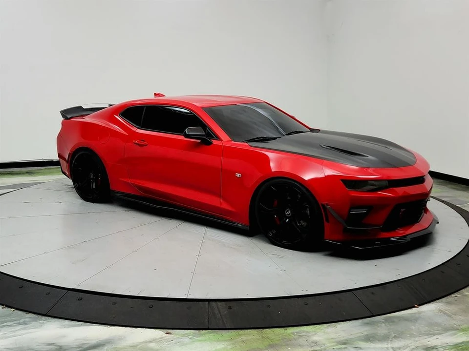 2018 Chevrolet Camaro SS 6th Gen - Image 3 of 21