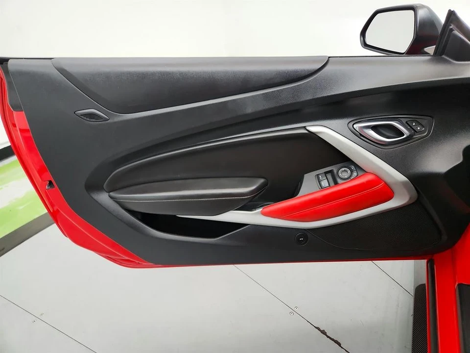 2018 Chevrolet Camaro SS 6th Gen - Image 21 of 21