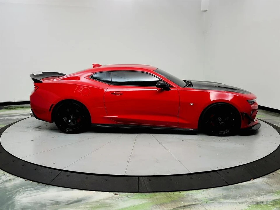 2018 Chevrolet Camaro SS 6th Gen - Image 4 of 21