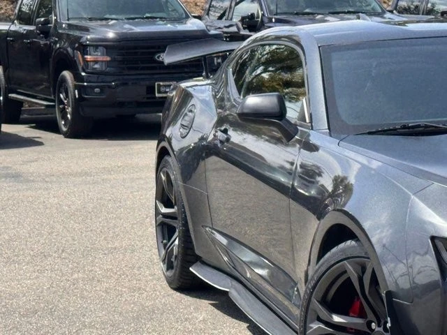 2018 Chevrolet Camaro SS 6th Gen - Image 5 of 29