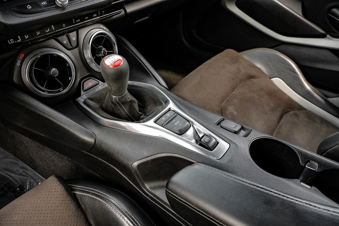 2018 Chevrolet Camaro SS 6th Gen - Image 20 of 21