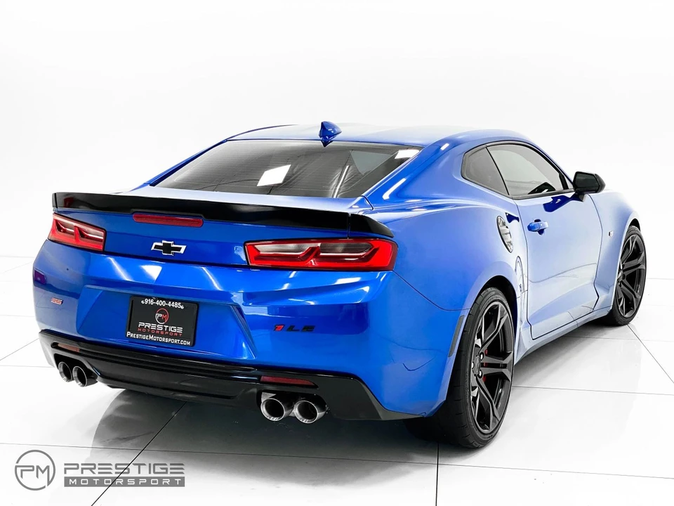 2018 Chevrolet Camaro SS 6th Gen - Image 6 of 31