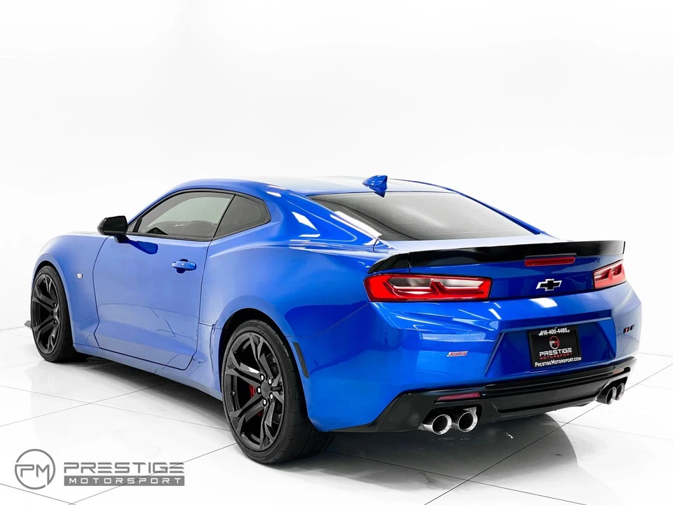 2018 Chevrolet Camaro SS 6th Gen - Image 8 of 31