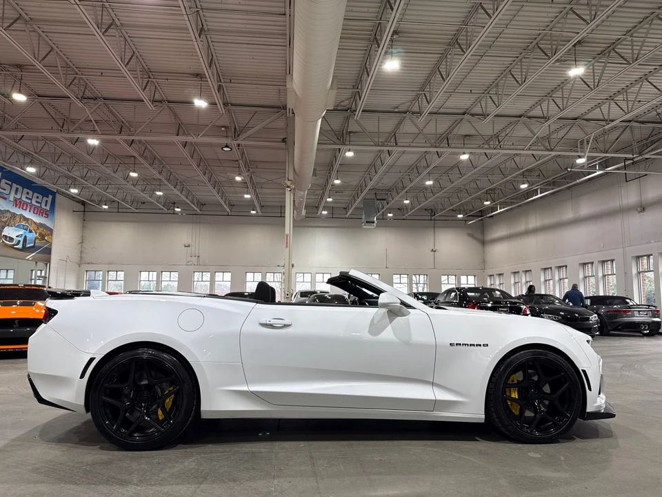 2018 Chevrolet Camaro SS 6th Gen - Image 5 of 12