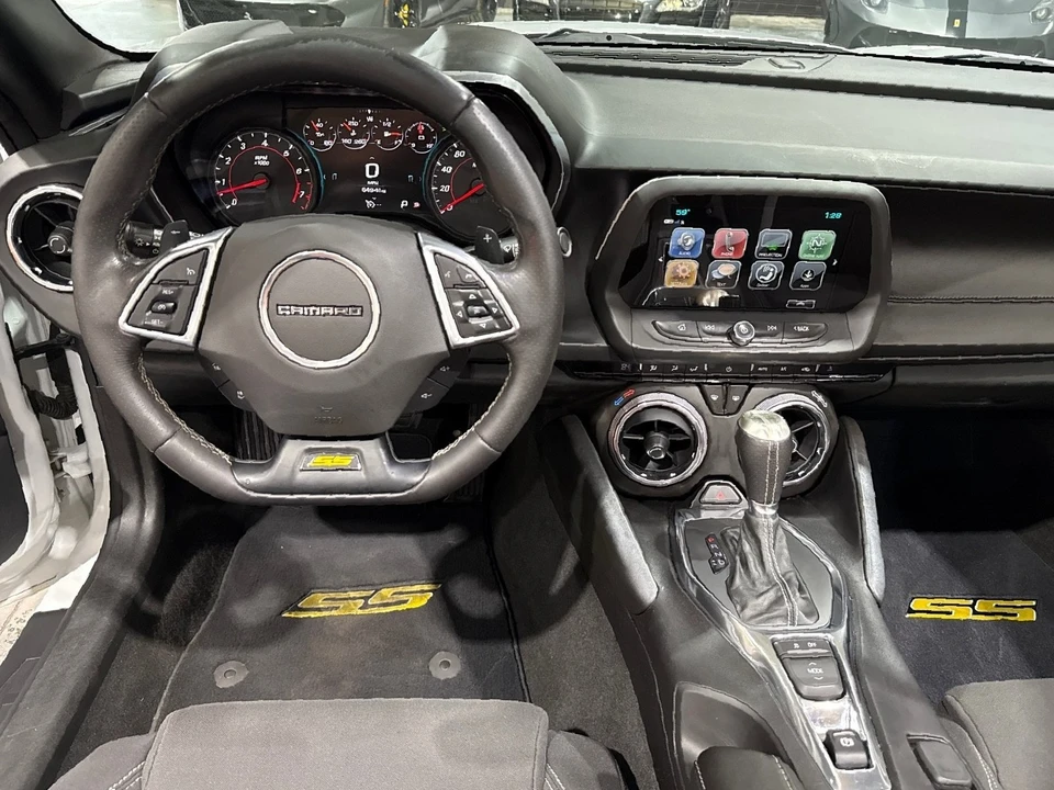 2018 Chevrolet Camaro SS 6th Gen - Image 10 of 12