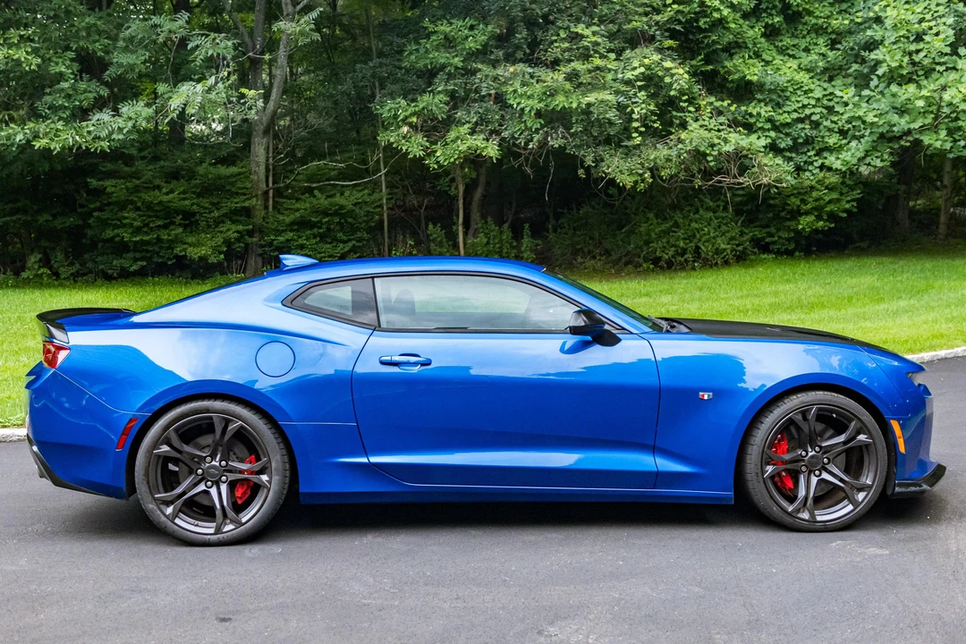 2018 Chevrolet Camaro SS 6th Gen - Image 3 of 31
