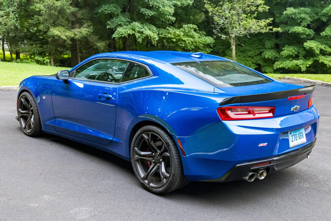 2018 Chevrolet Camaro SS 6th Gen - Image 4 of 31