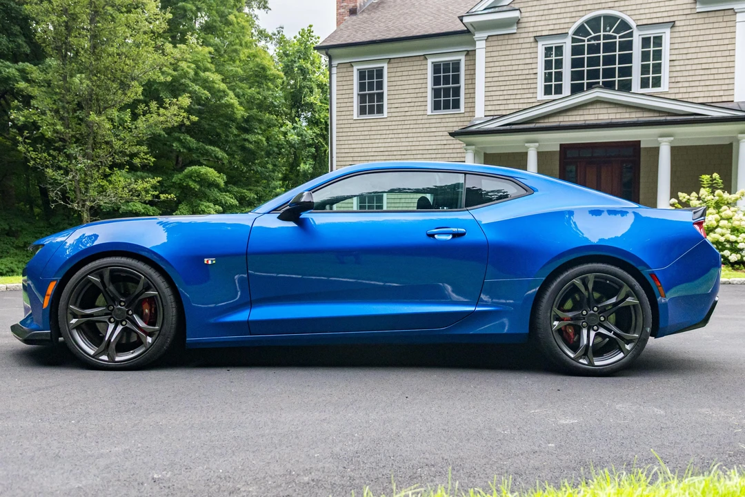 2018 Chevrolet Camaro SS 6th Gen - Image 6 of 31