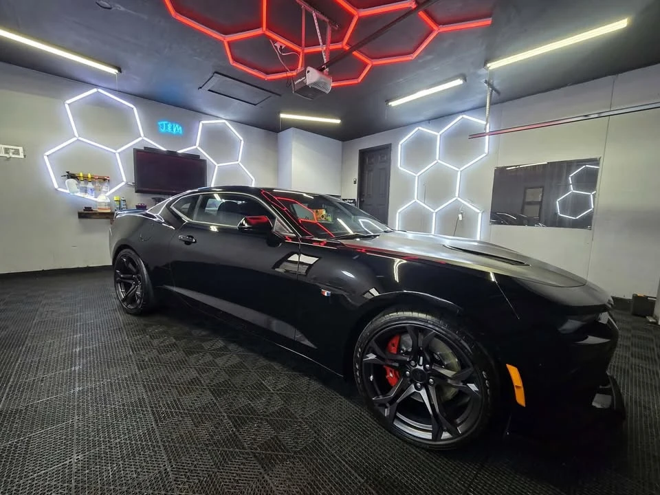 2018 Chevrolet Camaro SS 6th Gen - Image 8 of 9