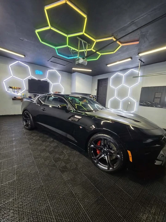 2018 Chevrolet Camaro SS 6th Gen - Image 7 of 9