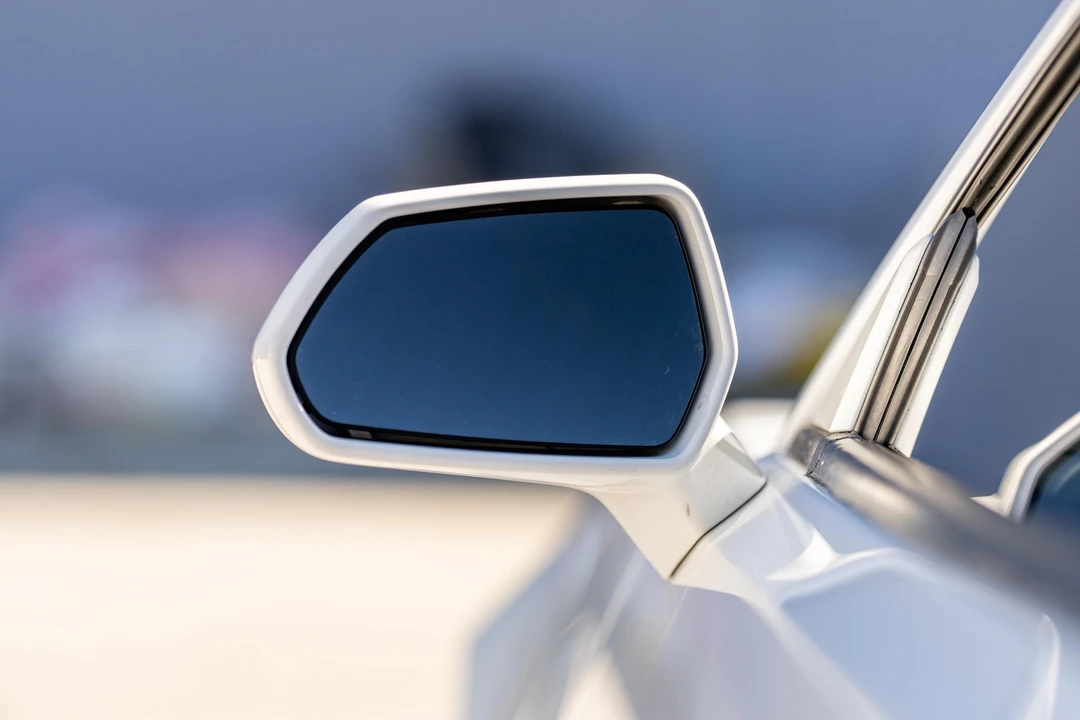 2018 Chevrolet Camaro SS 6th Gen - Image 25 of 31