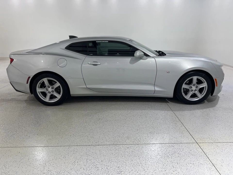 2018 Chevrolet Camaro 6th Gen - Image 6 of 21