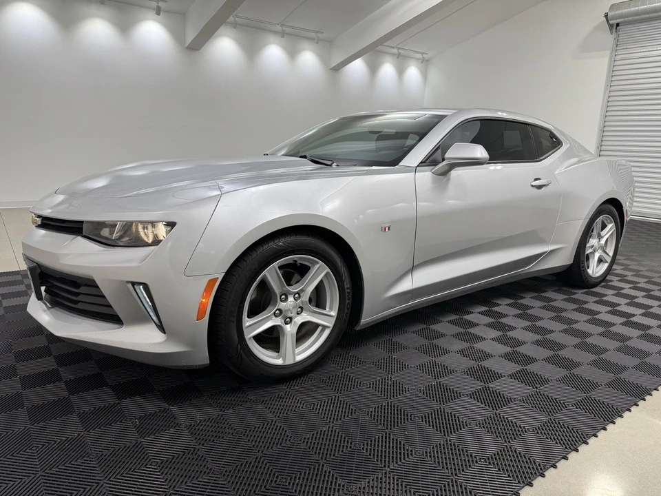 2018 Chevrolet Camaro 6th Gen - Image 3 of 12