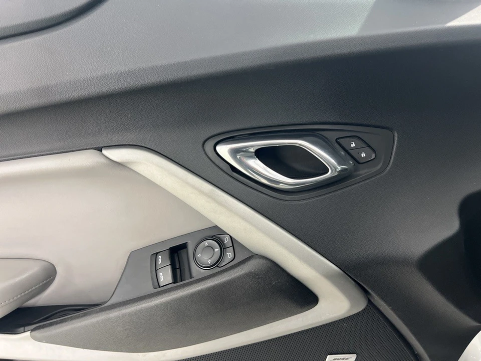 2018 Chevrolet Camaro 6th Gen - Image 19 of 21