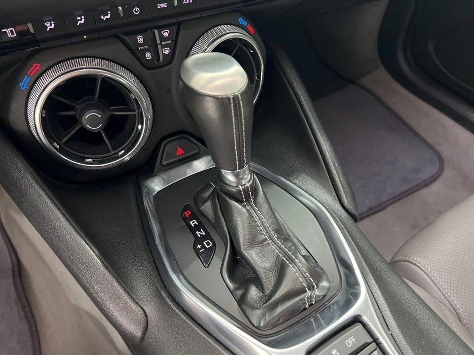 2018 Chevrolet Camaro 6th Gen - Image 14 of 21