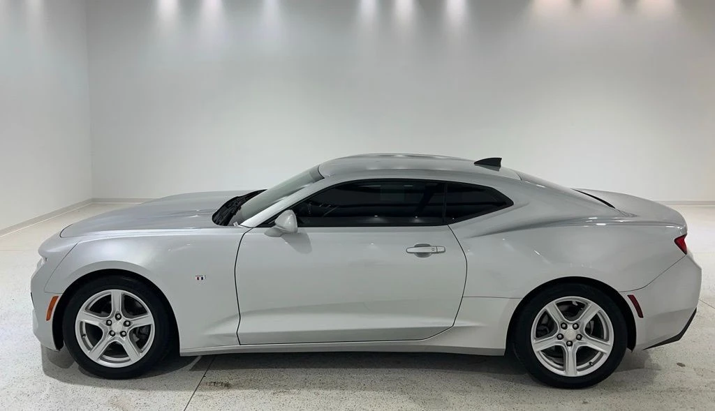 2018 Chevrolet Camaro 6th Gen - Image 2 of 21