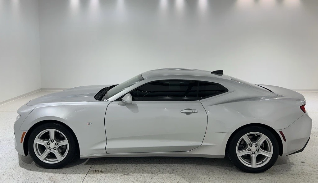 2018 Chevrolet Camaro 6th Gen - Image 2 of 12