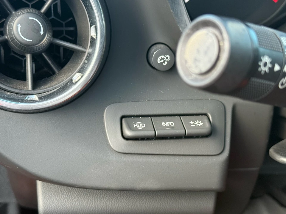 2018 Chevrolet Camaro 6th Gen - Image 23 of 26