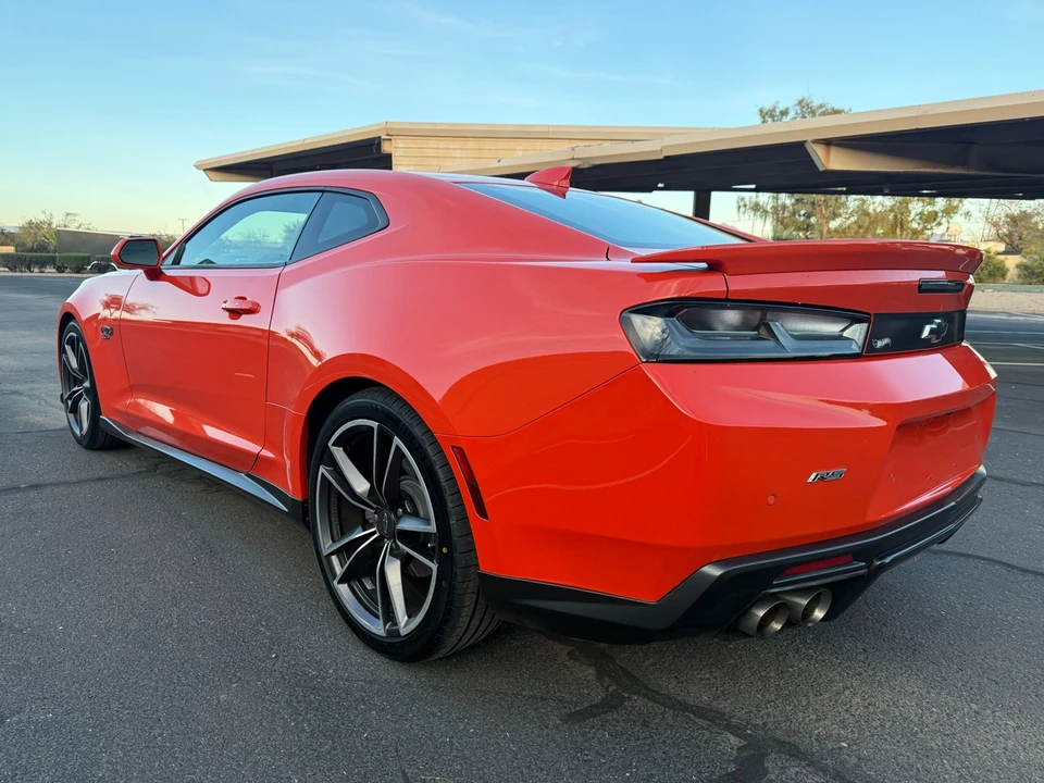 2018 Chevrolet Camaro 6th Gen - Image 5 of 21