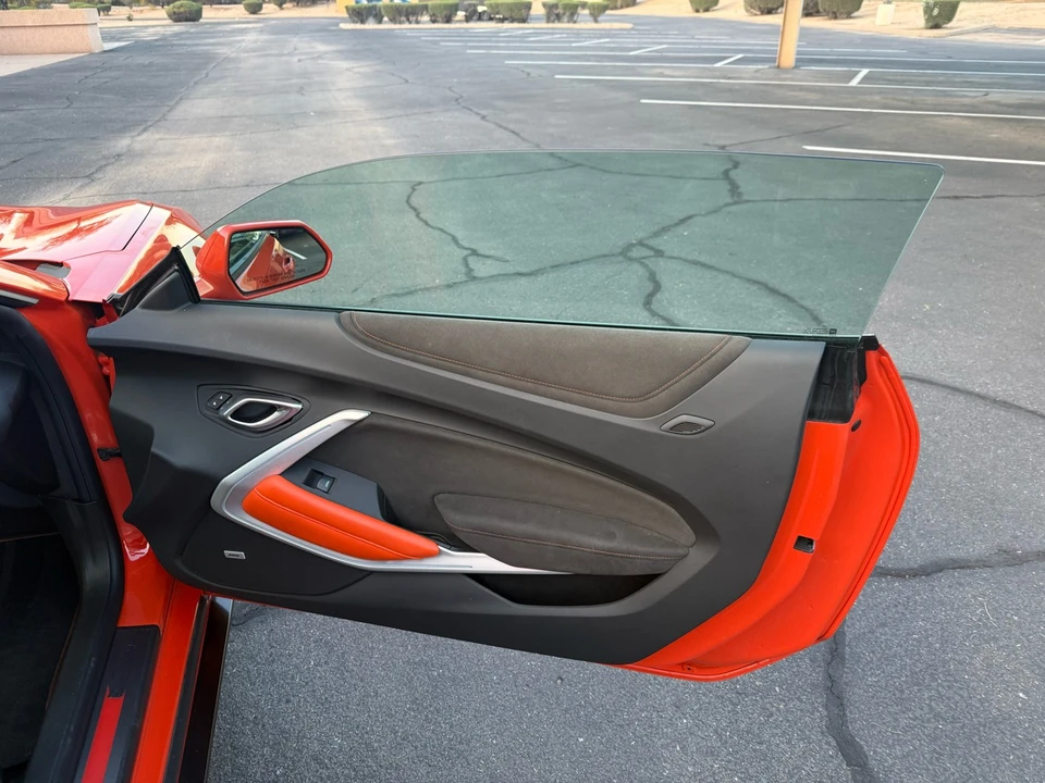 2018 Chevrolet Camaro 6th Gen - Image 15 of 21