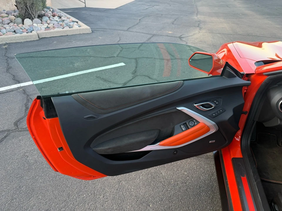 2018 Chevrolet Camaro 6th Gen - Image 11 of 21