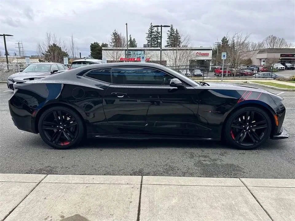 2018 Chevrolet Camaro SS 6th Gen - Image 2 of 5