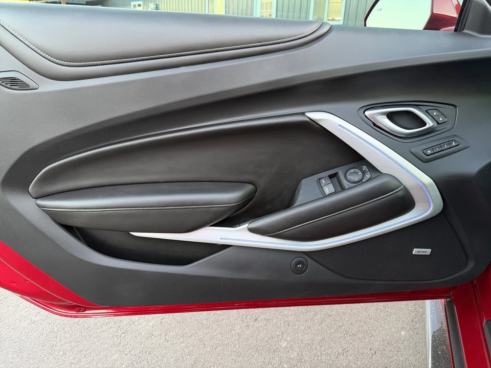 2018 Chevrolet Camaro SS 6th Gen - Image 17 of 19