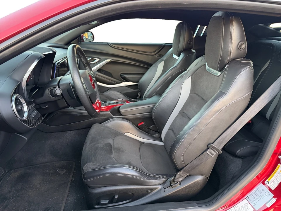 2018 Chevrolet Camaro SS 6th Gen - Image 8 of 19