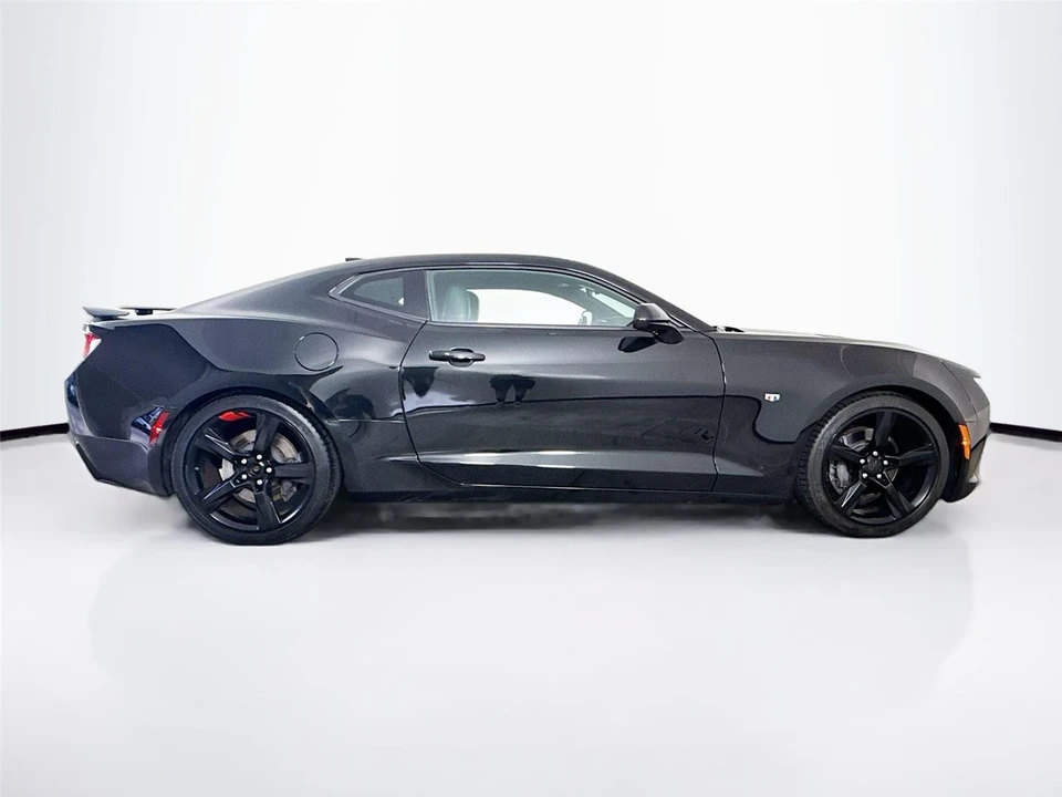 2018 Chevrolet Camaro SS 6th Gen - Image 8 of 21
