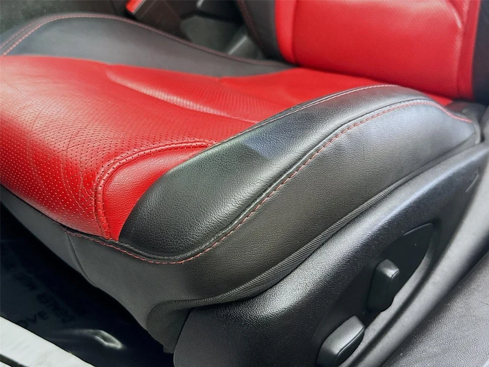2018 Chevrolet Camaro SS 6th Gen - Image 19 of 21