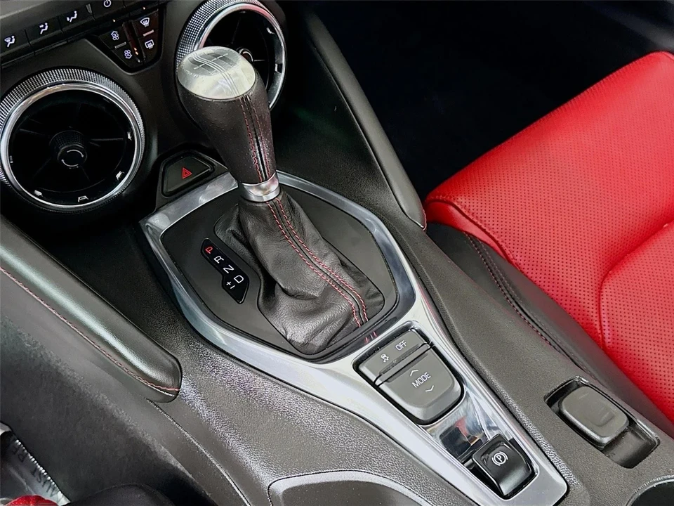 2018 Chevrolet Camaro SS 6th Gen - Image 16 of 21