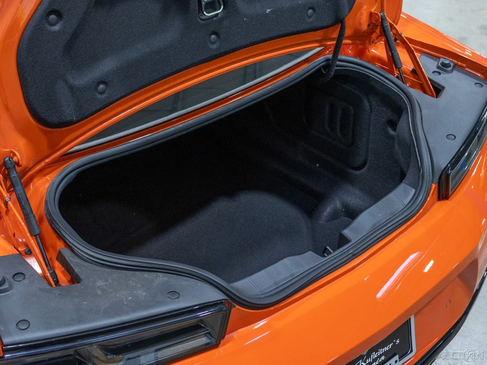 2018 Chevrolet Camaro SS 6th Gen - Image 19 of 21