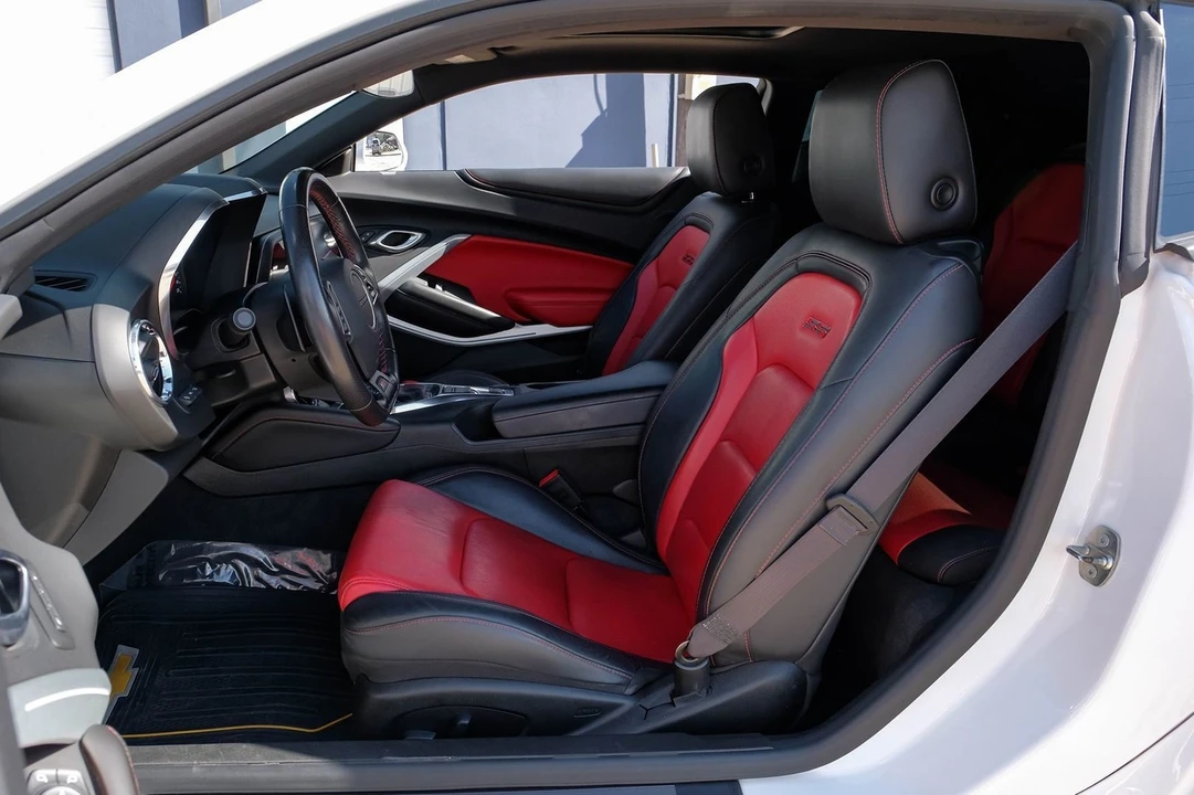 2018 Chevrolet Camaro SS 6th Gen - Image 4 of 21