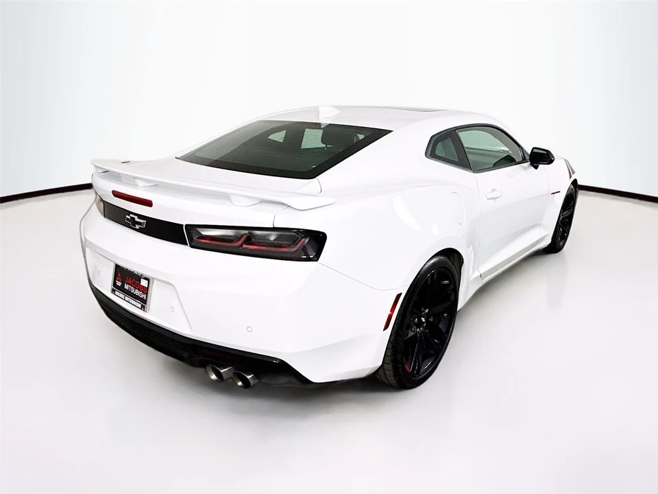 2018 Chevrolet Camaro SS 6th Gen - Image 16 of 21