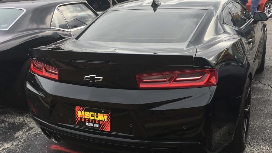 2018 Chevrolet Camaro SS 6th Gen - Image 2 of 3