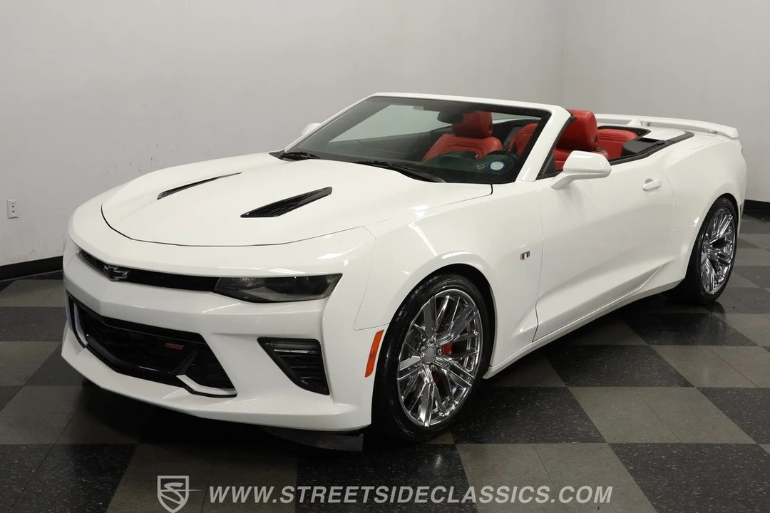 2018 Chevrolet Camaro SS 6th Gen - Image 18 of 21