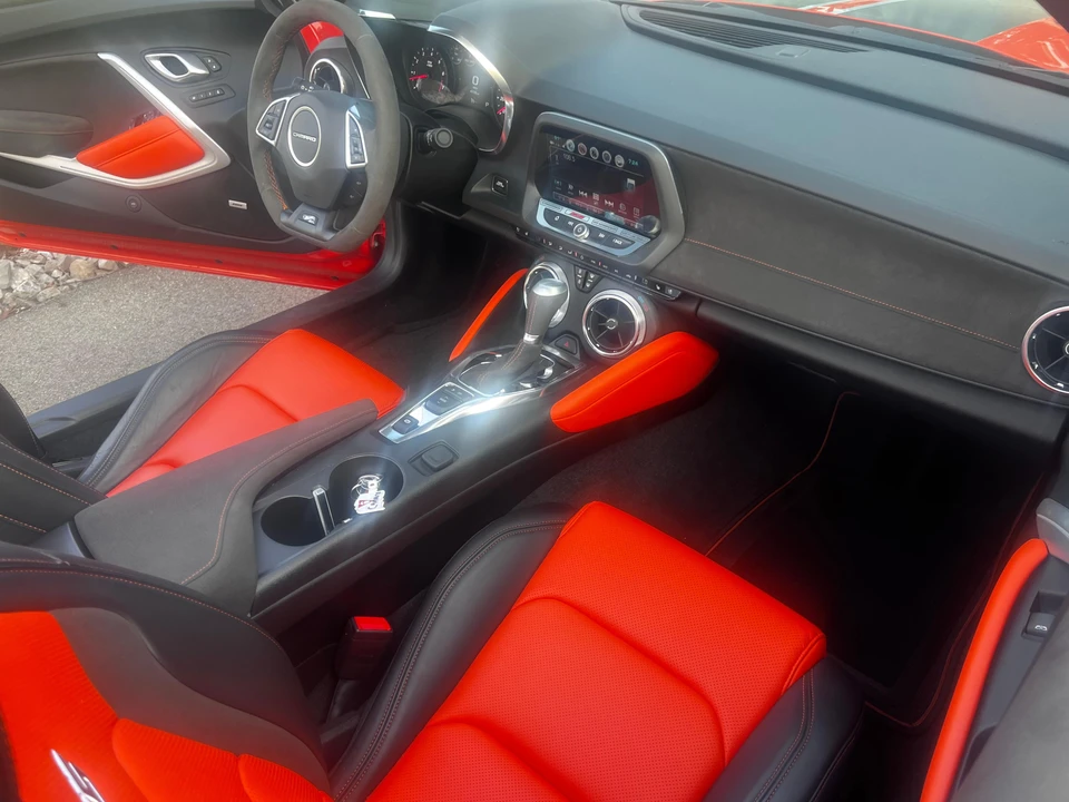 2018 Chevrolet Camaro SS 6th Gen - Image 29 of 31