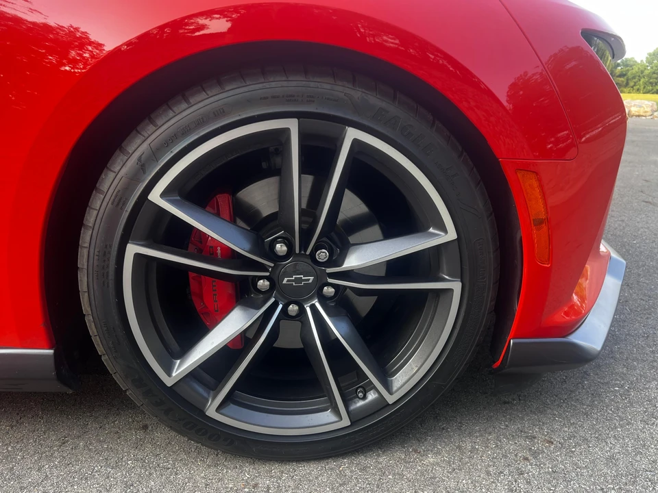 2018 Chevrolet Camaro SS 6th Gen - Image 17 of 31