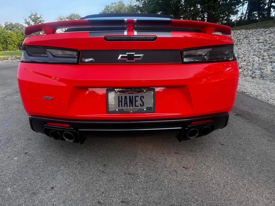 2018 Chevrolet Camaro SS 6th Gen - Image 11 of 31