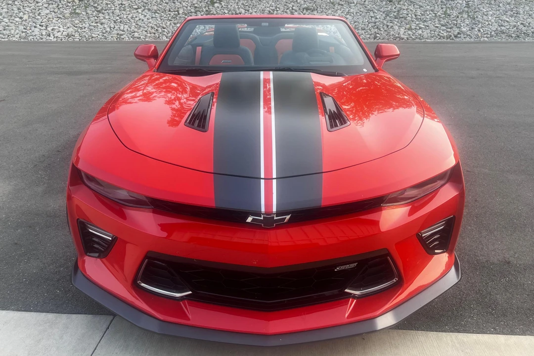 2018 Chevrolet Camaro SS 6th Gen - Image 2 of 31