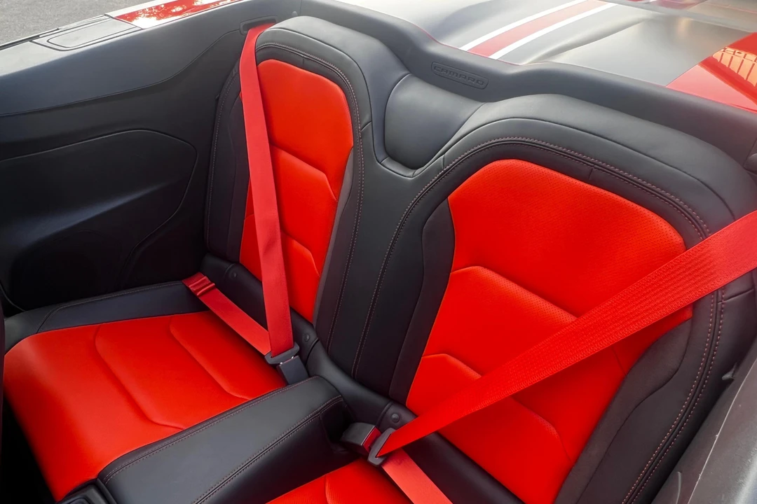 2018 Chevrolet Camaro SS 6th Gen - Image 22 of 31