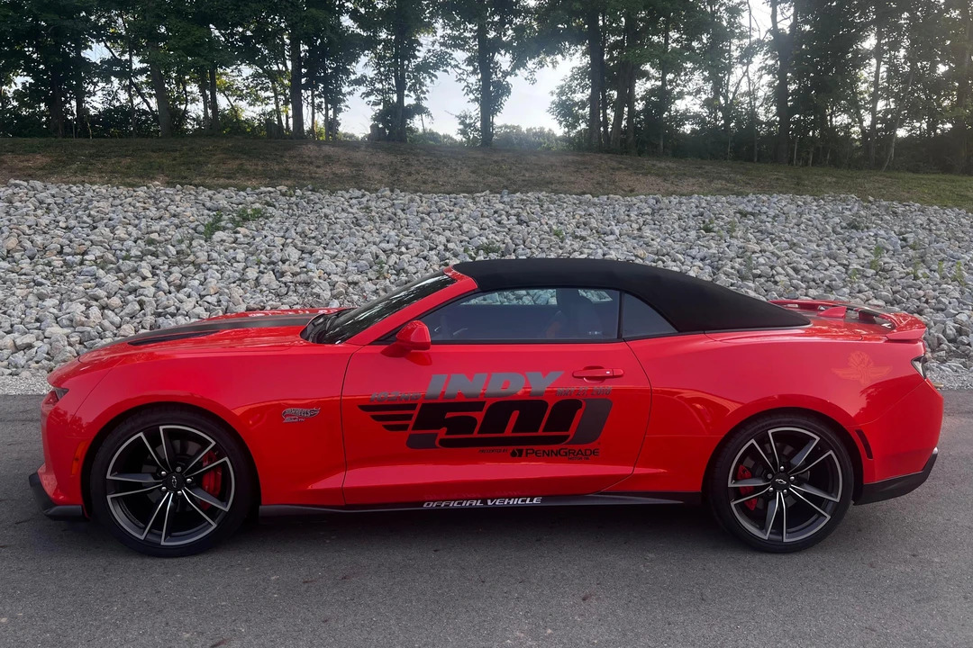 2018 Chevrolet Camaro SS 6th Gen - Image 3 of 31