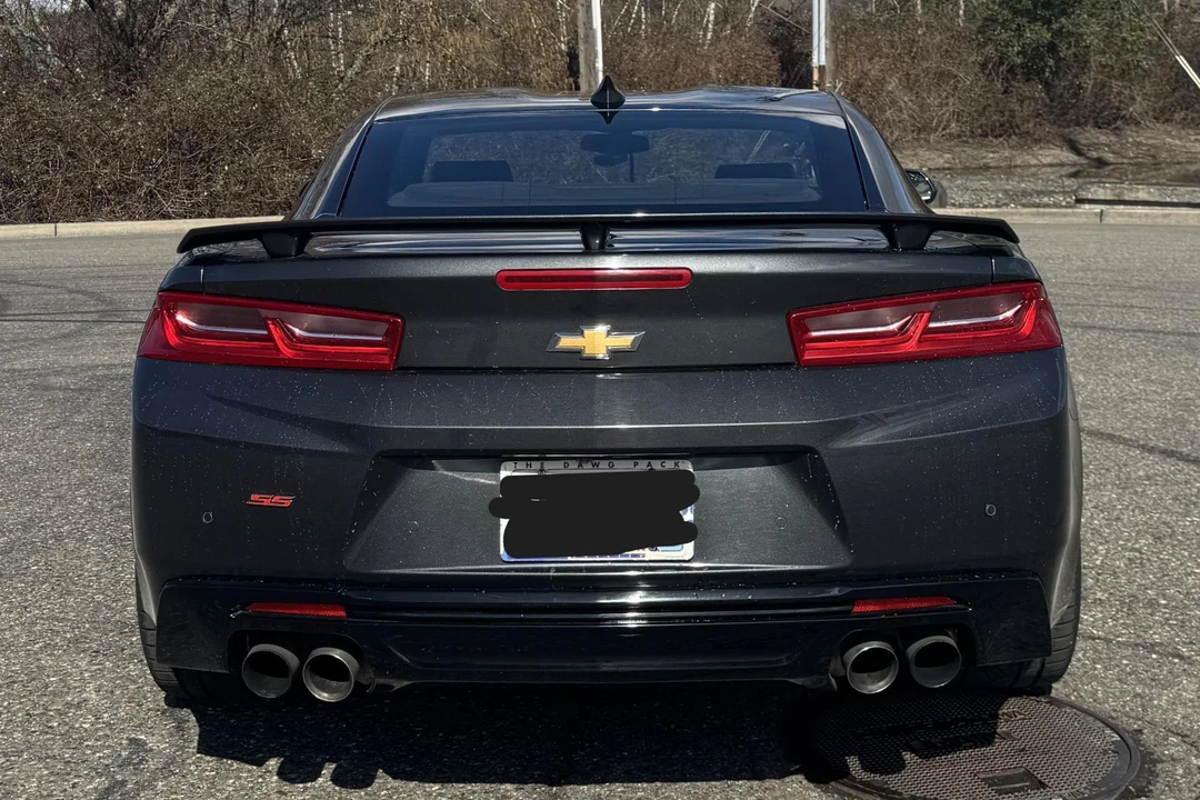 2018 Chevrolet Camaro SS 6th Gen - Image 5 of 31