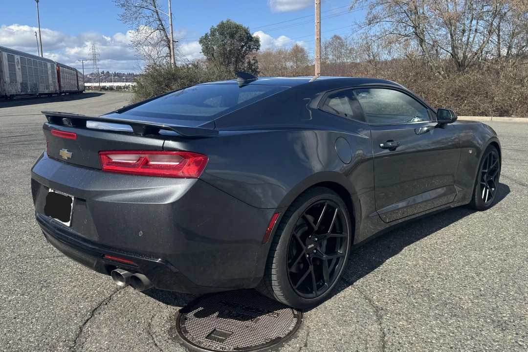 2018 Chevrolet Camaro SS 6th Gen - Image 3 of 31