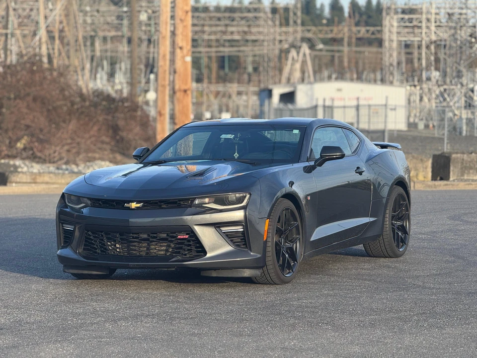 2018 Chevrolet Camaro SS 6th Gen - Image 10 of 31