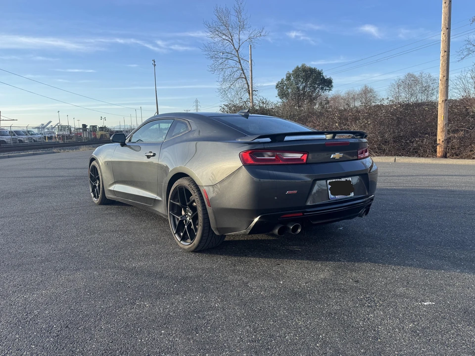 2018 Chevrolet Camaro SS 6th Gen - Image 17 of 31