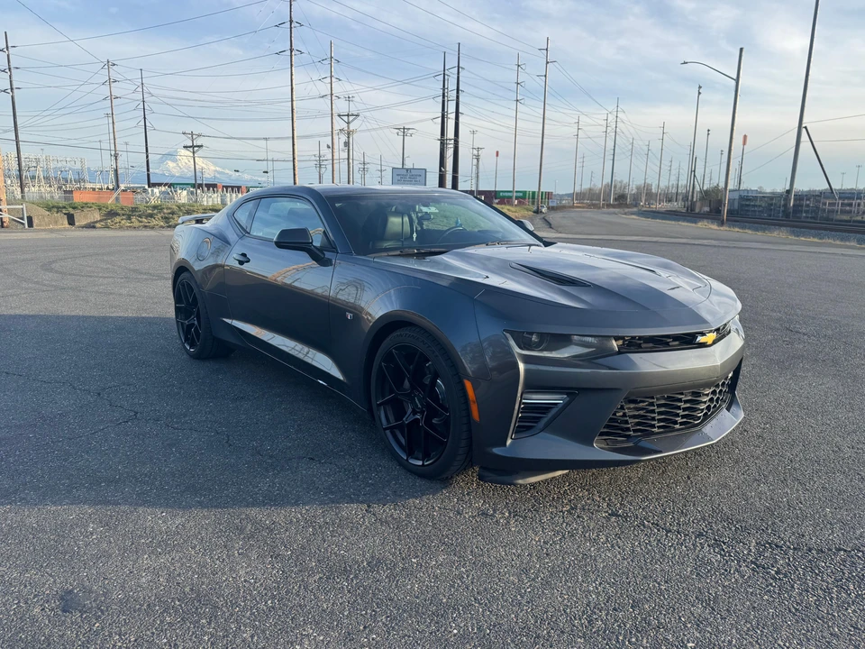 2018 Chevrolet Camaro SS 6th Gen - Image 22 of 31