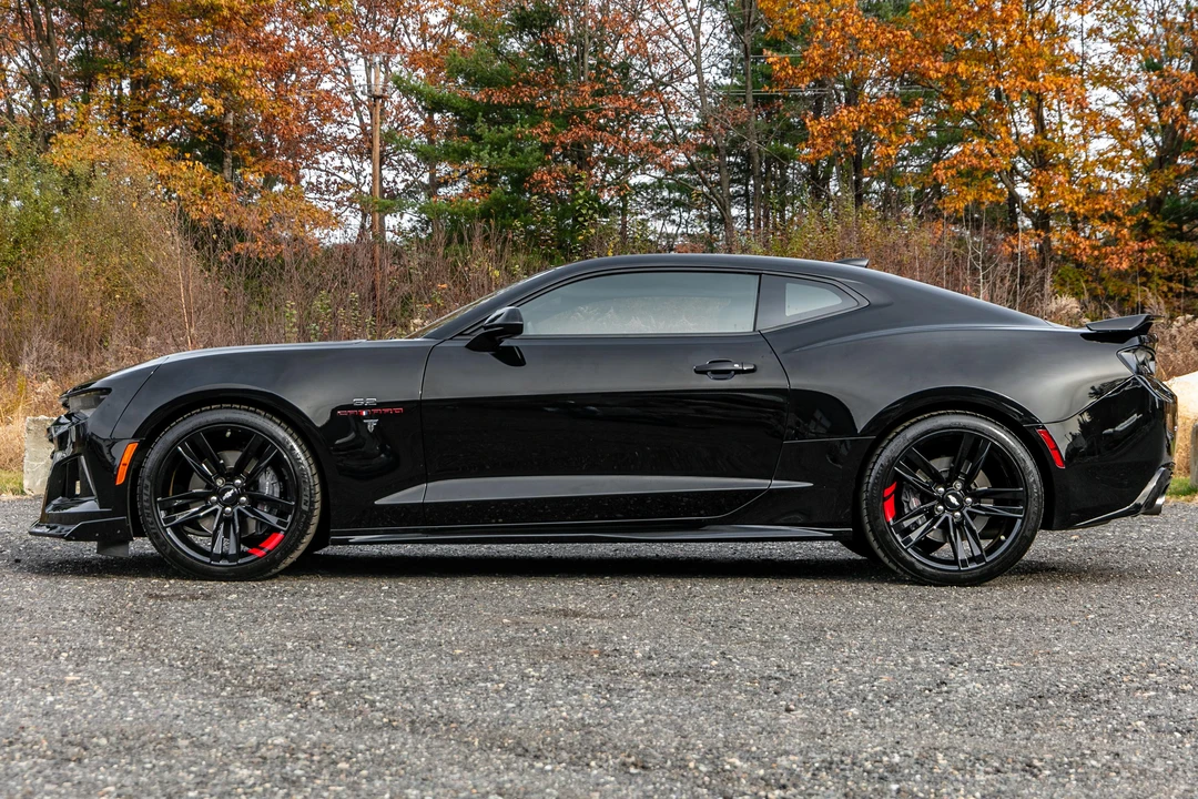 2018 Chevrolet Camaro SS 6th Gen - Image 7 of 31