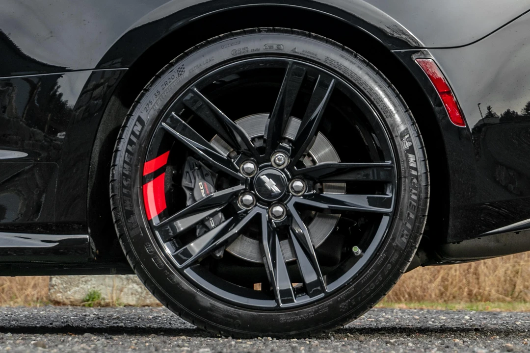 2018 Chevrolet Camaro SS 6th Gen - Image 24 of 31
